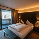 Arpuria (adults Only) 4*