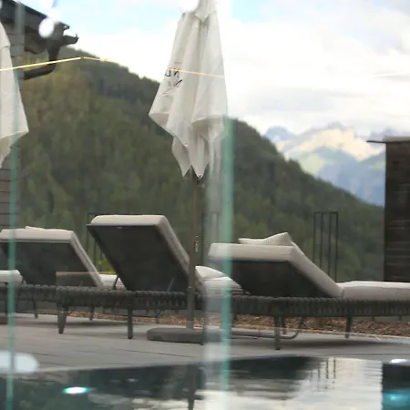 Arpuria (adults Only) 4*